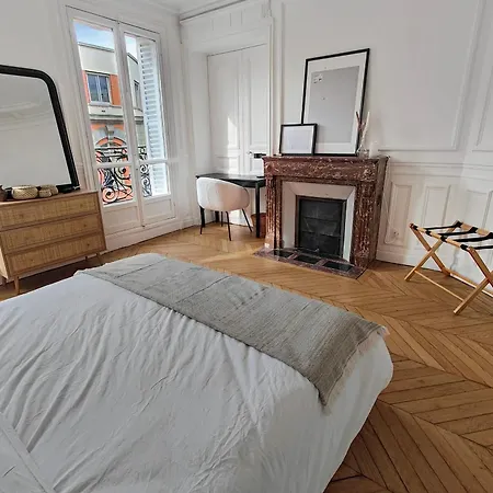 Amazing Refurbished Flat In V