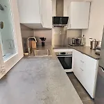 Apartman Amazing Refurbished Flat In V