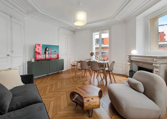 דירה Amazing Refurbished Flat In V פריז