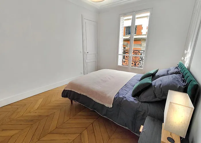 דירה Amazing Refurbished Flat In V *